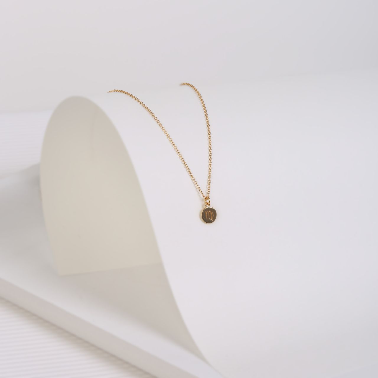 Zilveren ketting&hanger gold disc sterrenbeeld