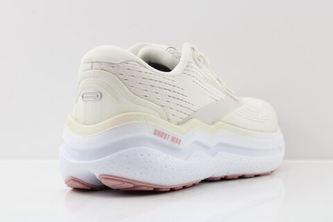 Brooks Ghost Max 2