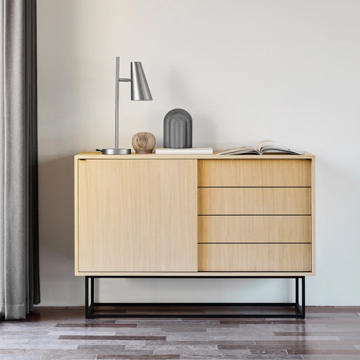 Woud - Cono Tischleuchte, satin plated metal