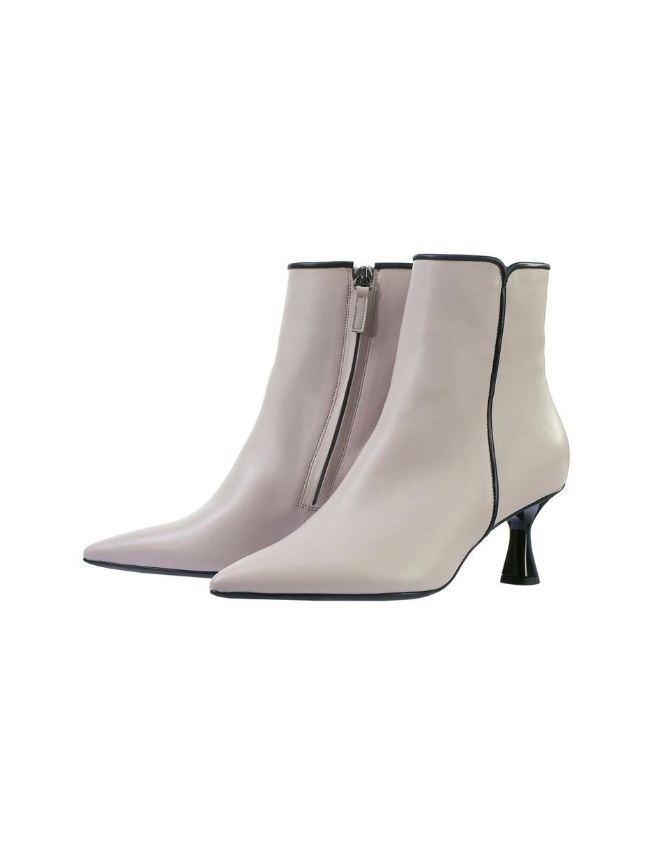 STIEFELETTEN BLAIR