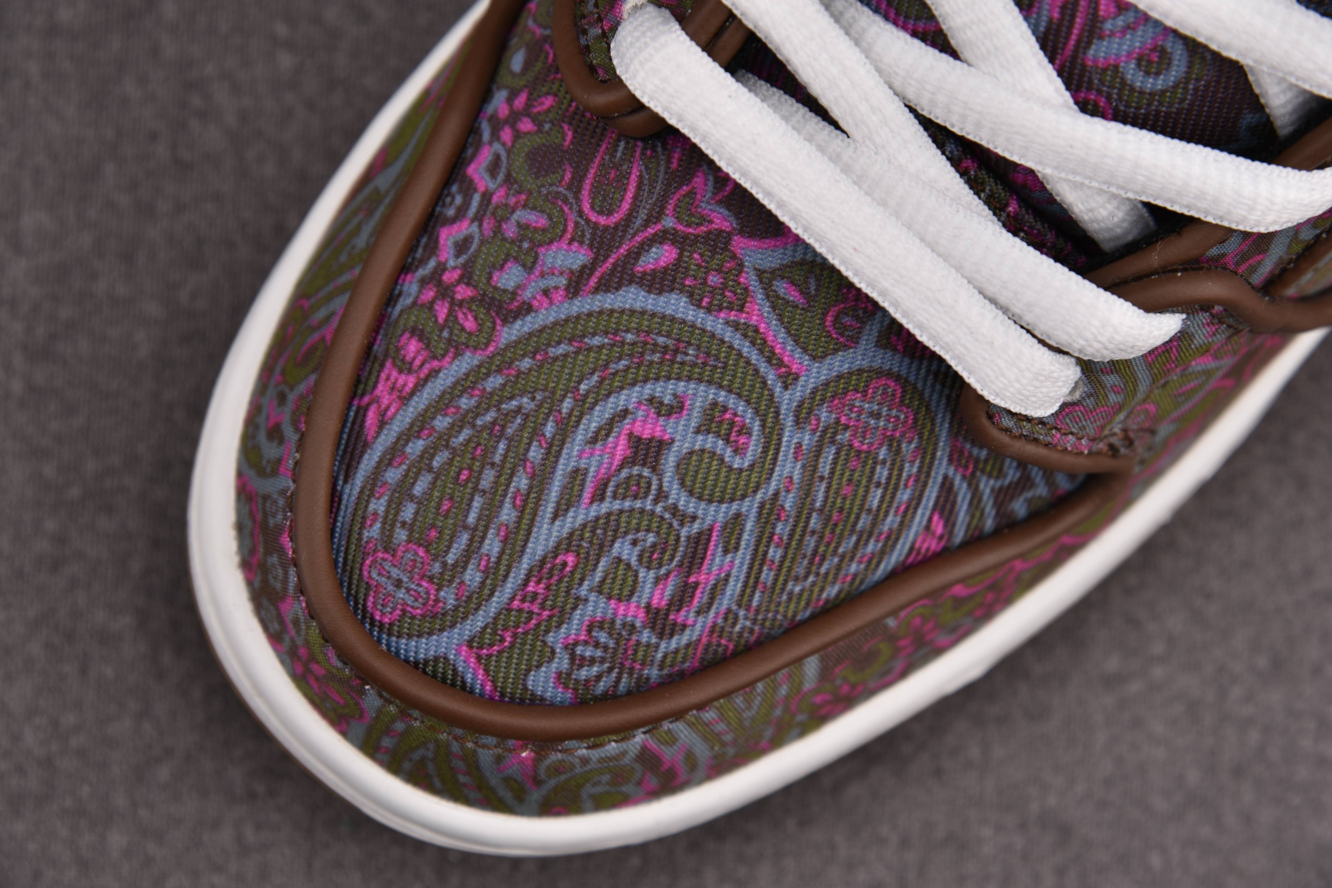 Nike SB Dunk Low Pro Paisley Brown
