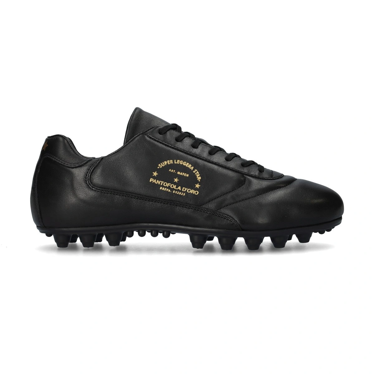 Chuteira Pantofola d´Oro Classic FG/MG Vitello