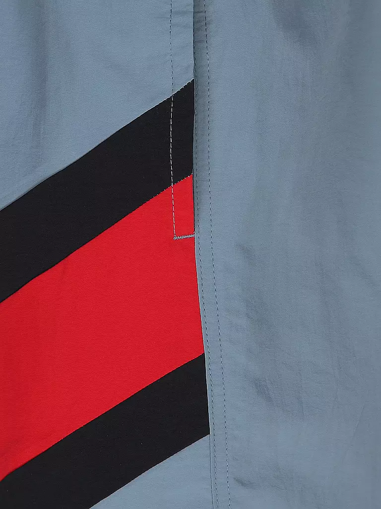 TOMMY HILFIGER Badeshorts Slim Fit hellblau
