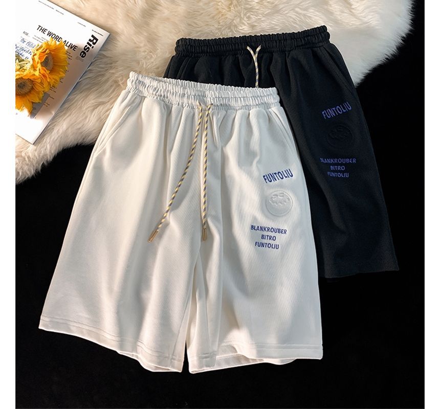 Everose - Sweatshorts met trekkoord en letters