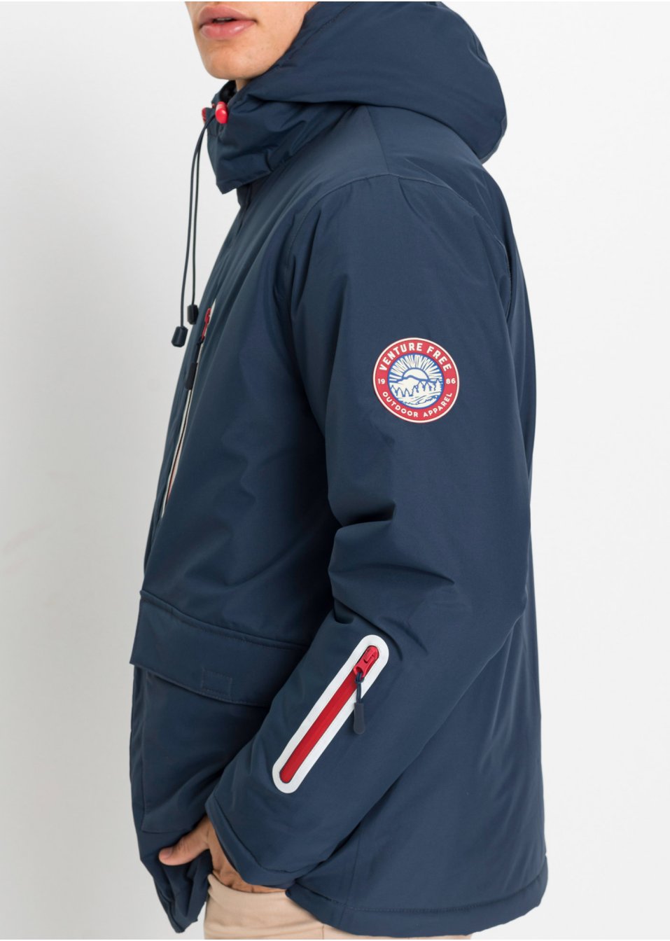 Veste outdoor fonctionnelle avec pare-neige