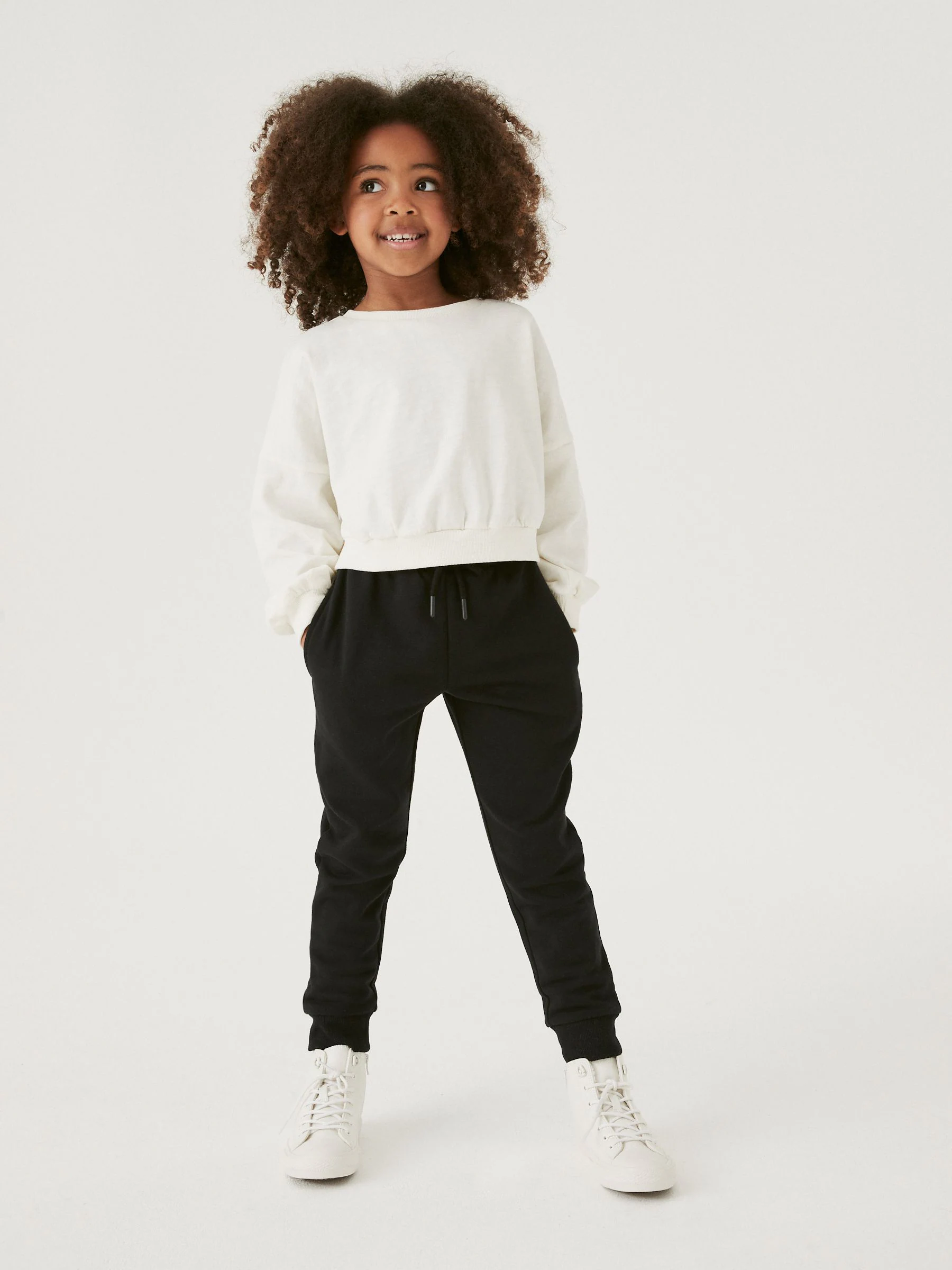 Zwart - Joggingbroek gevoerd met fleece (3-16jr)
