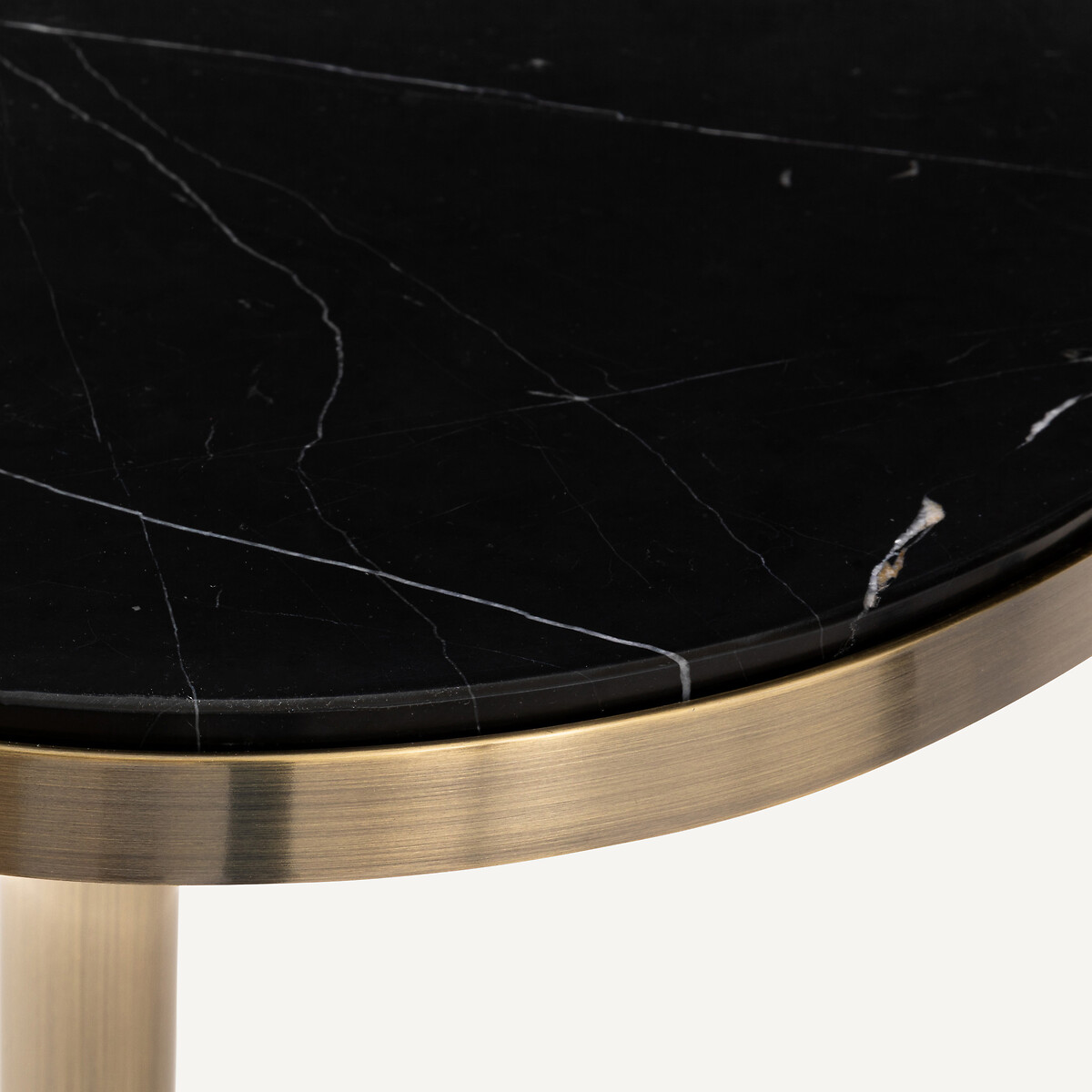 AM.PM<br>Mesa de bistrô em mármore preto, Lixfeld