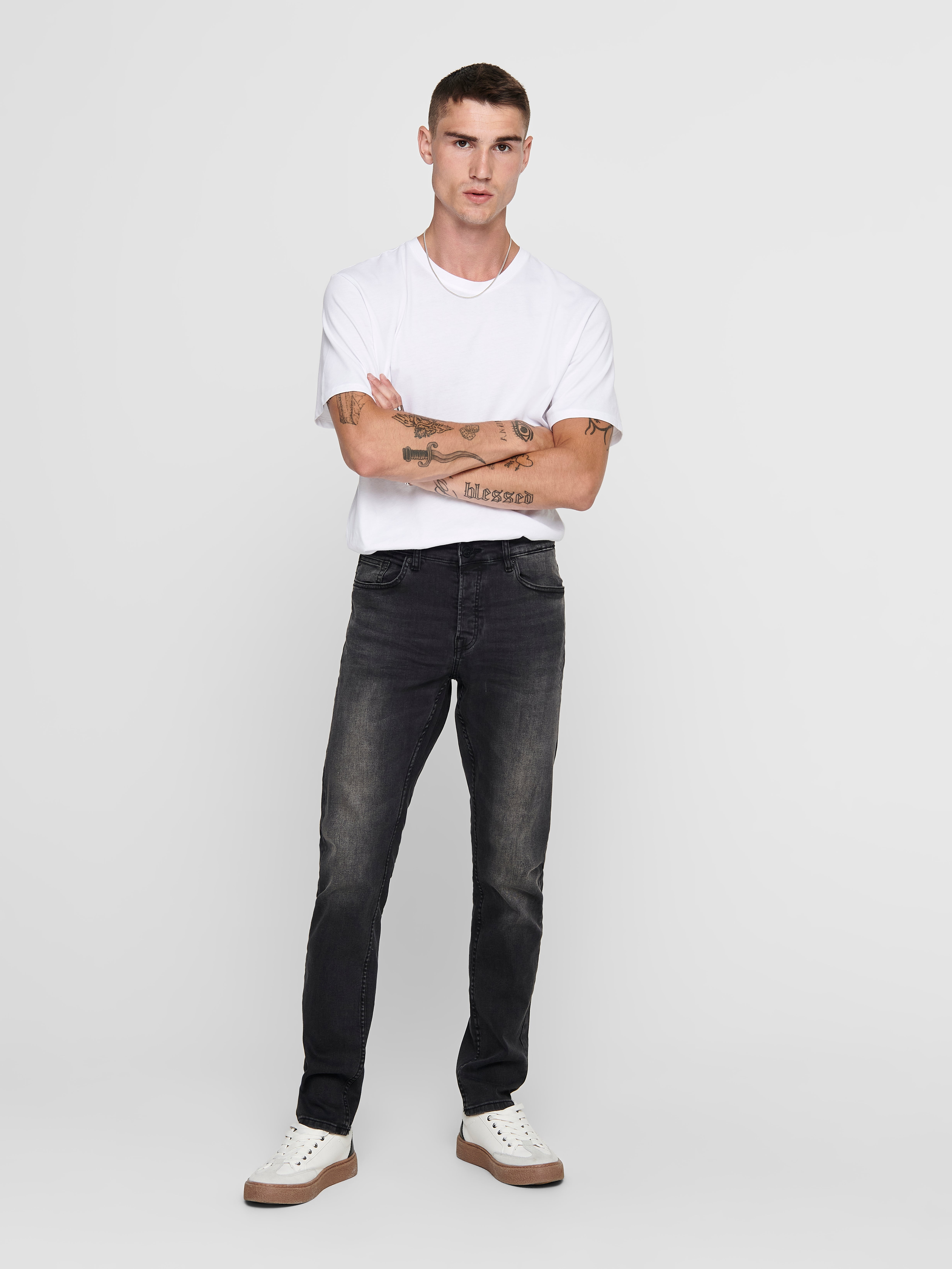 ONSLOOM Mid Rise Slim Fit Jeans Black Denim