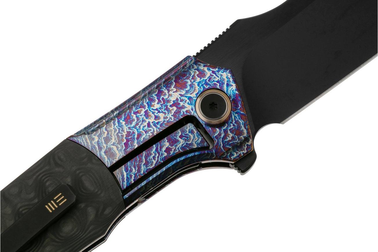 WE Knife Archeozoic WE23091-3 Blackwashed, Flamed Titanium Rose Carbon Inlay, zakmes