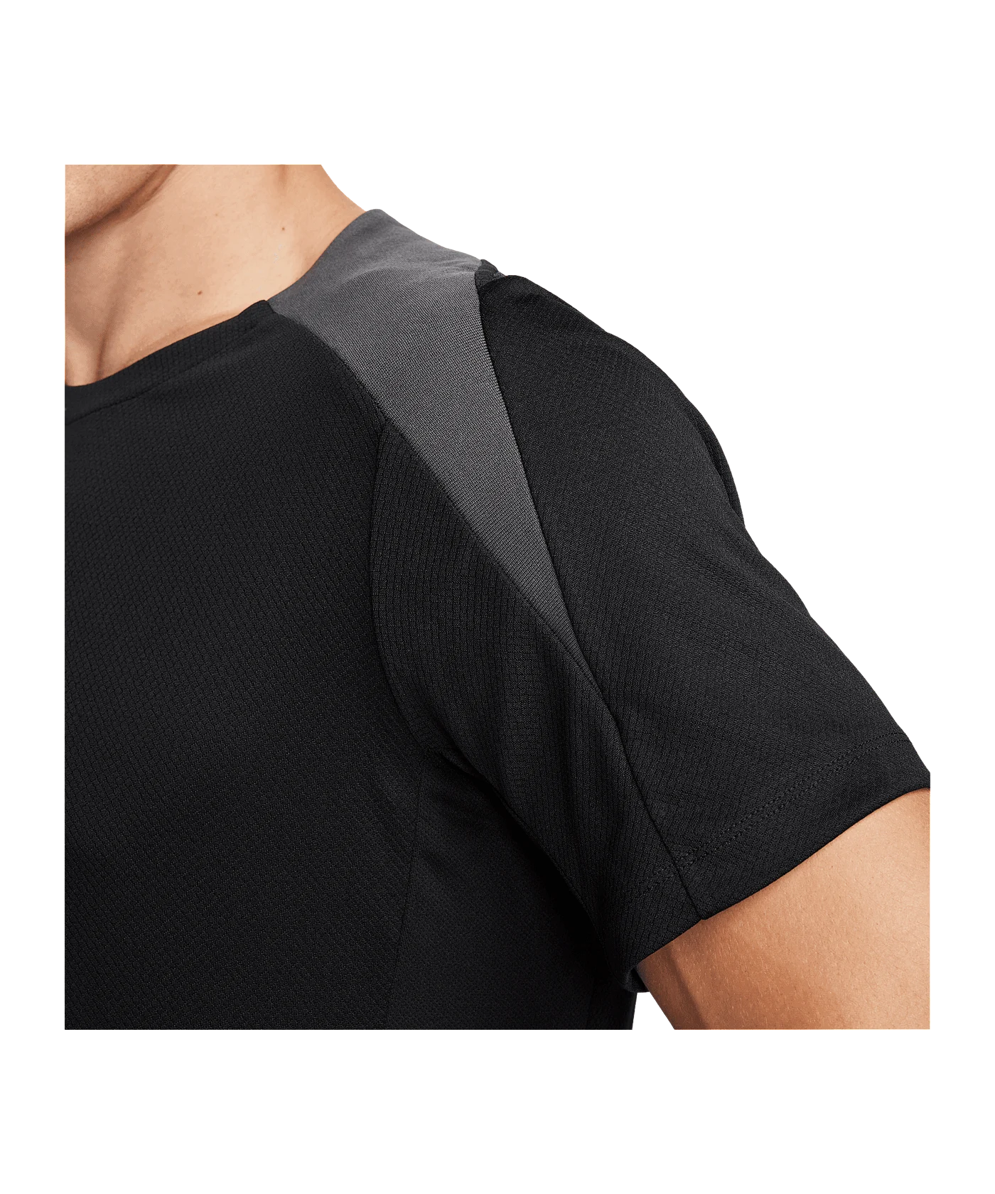 Nike Strike T-Shirt Schwarz F010