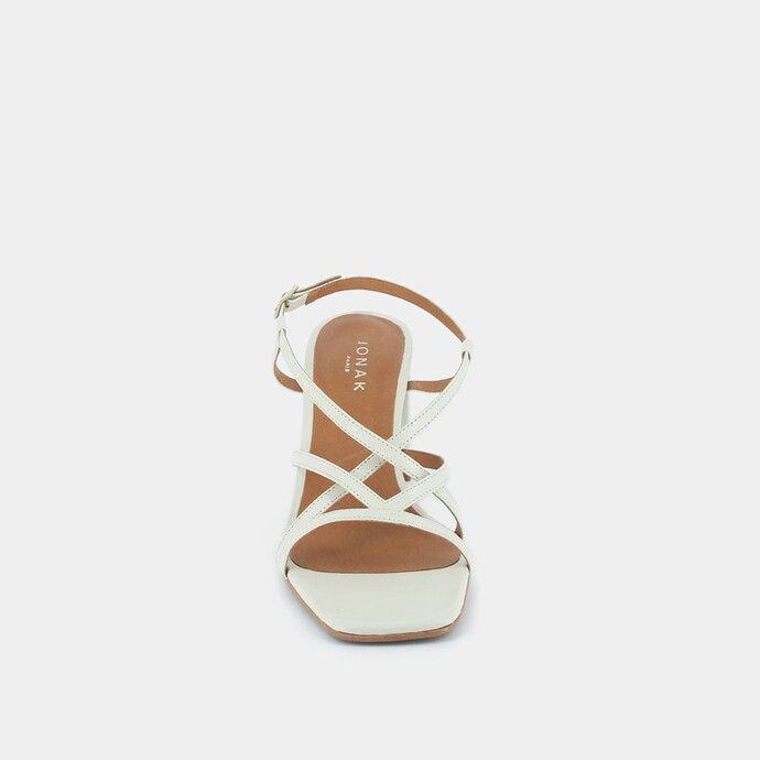Sandales à talons et brides  en cuir vieilli écru