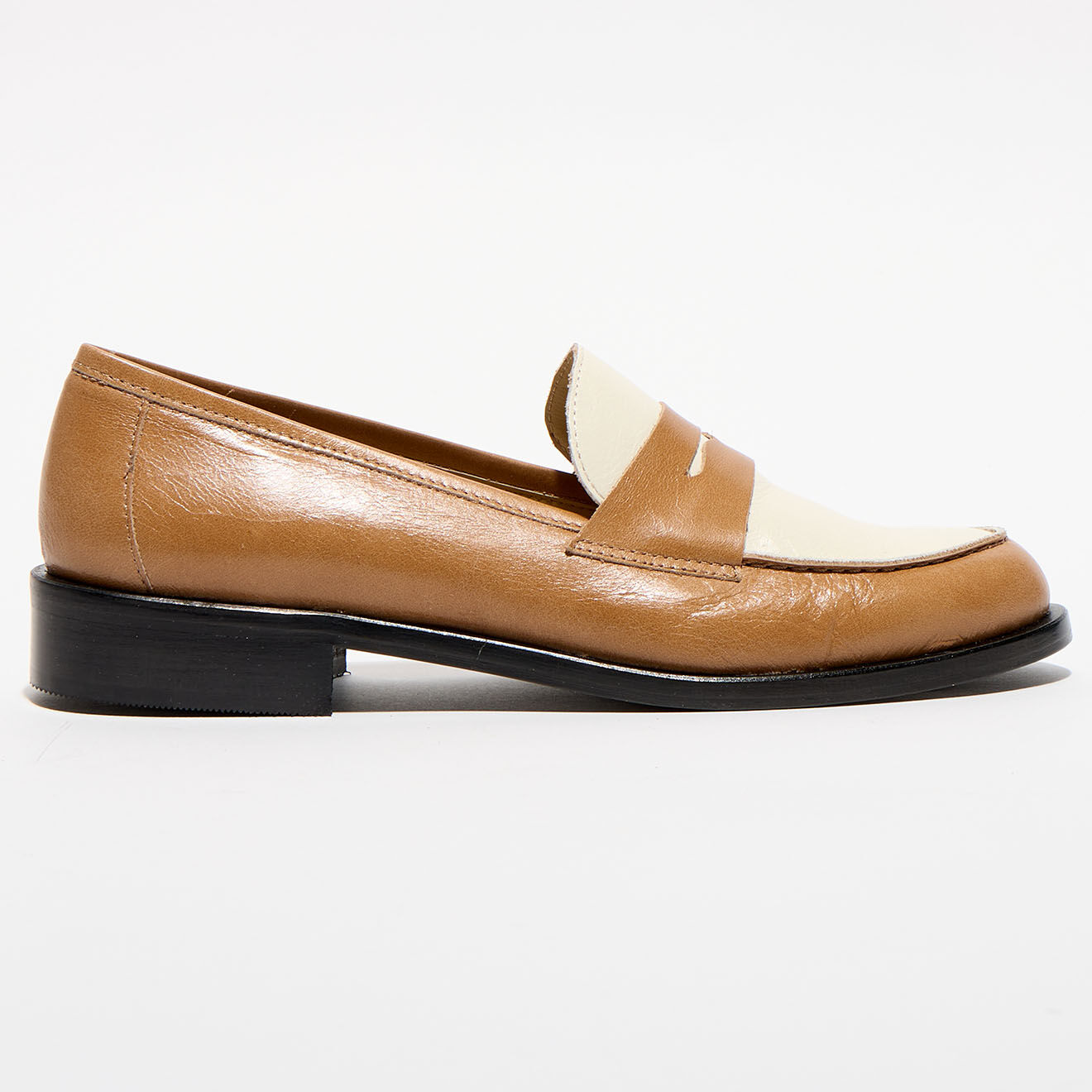 Apologie Mocassins en Cuir Juliette camel/blanc