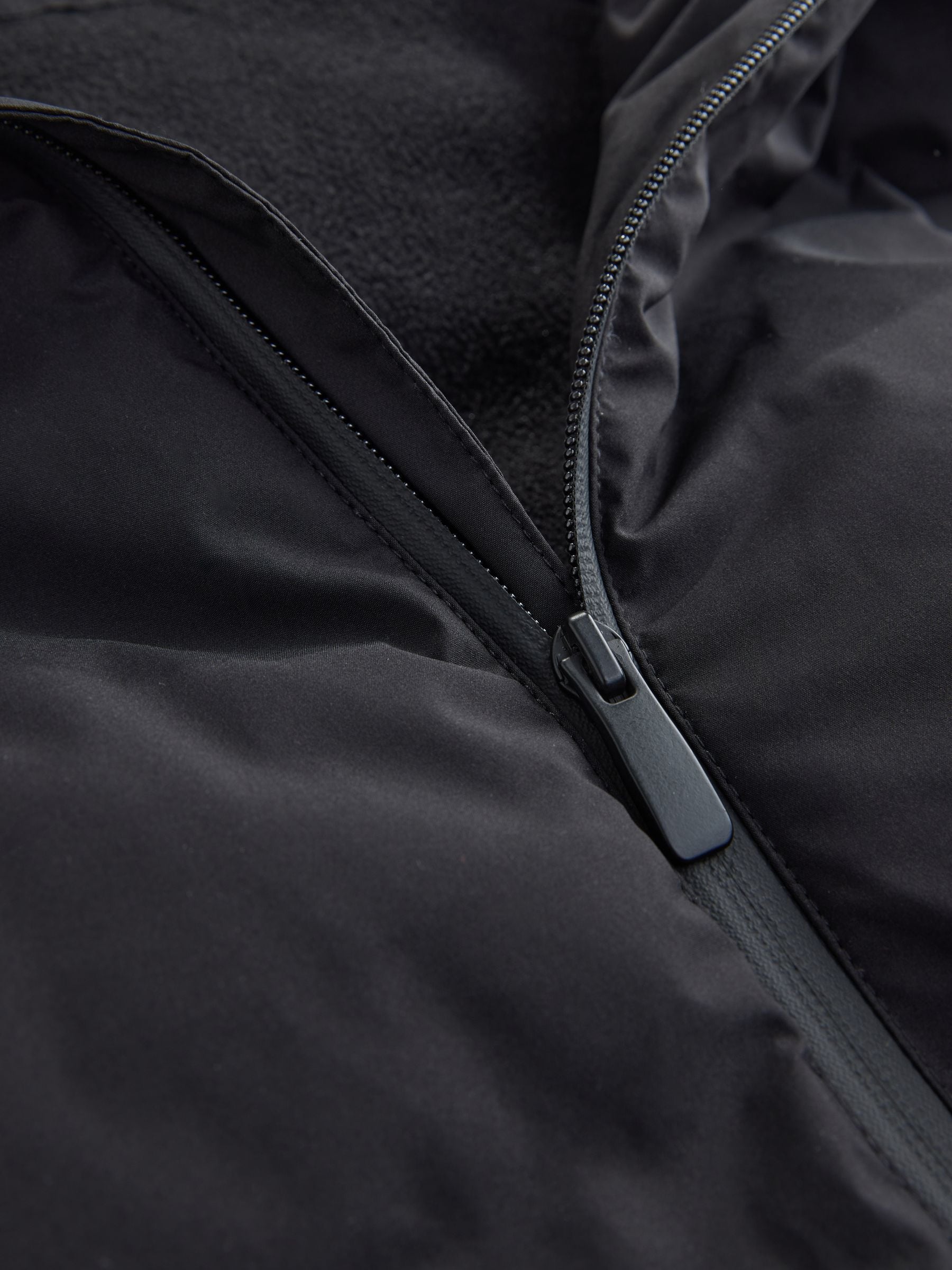 Zwart - Standaard lengte - ThermoGen Shower Resistant Puffer Jacket