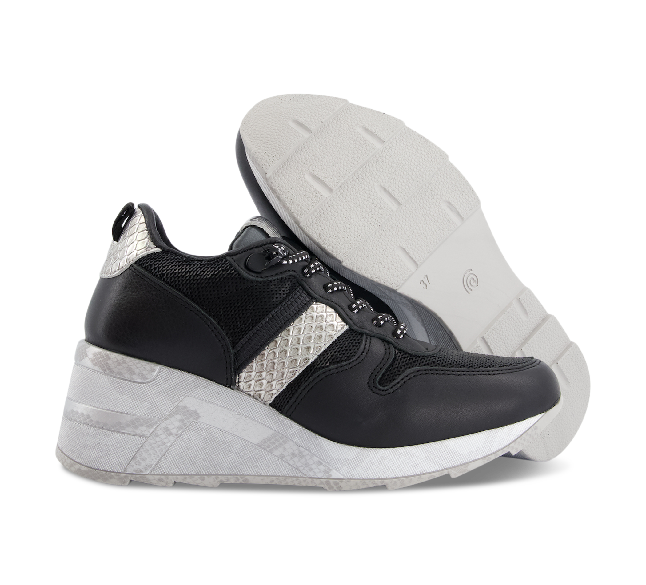 1874 by Walder Sneaker low schwarz