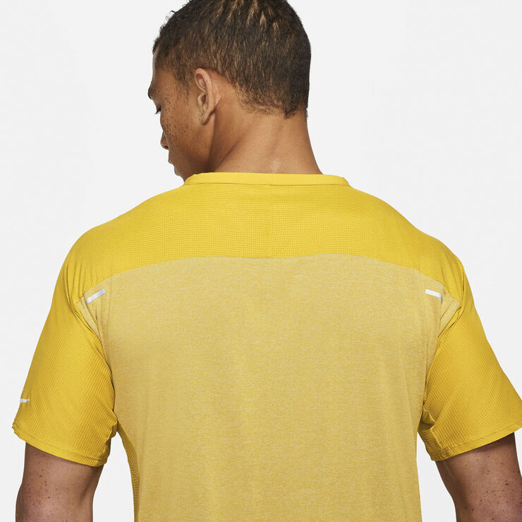 Nike Techknit Ultra Run Division T-shirt Gul