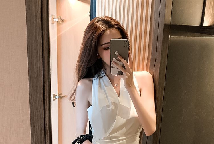 BOHEME - Halter-hals jumpsuit met strik aan de zijkant