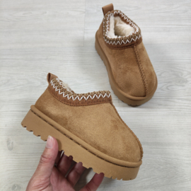 Keep it low & warm - camel (twinning)