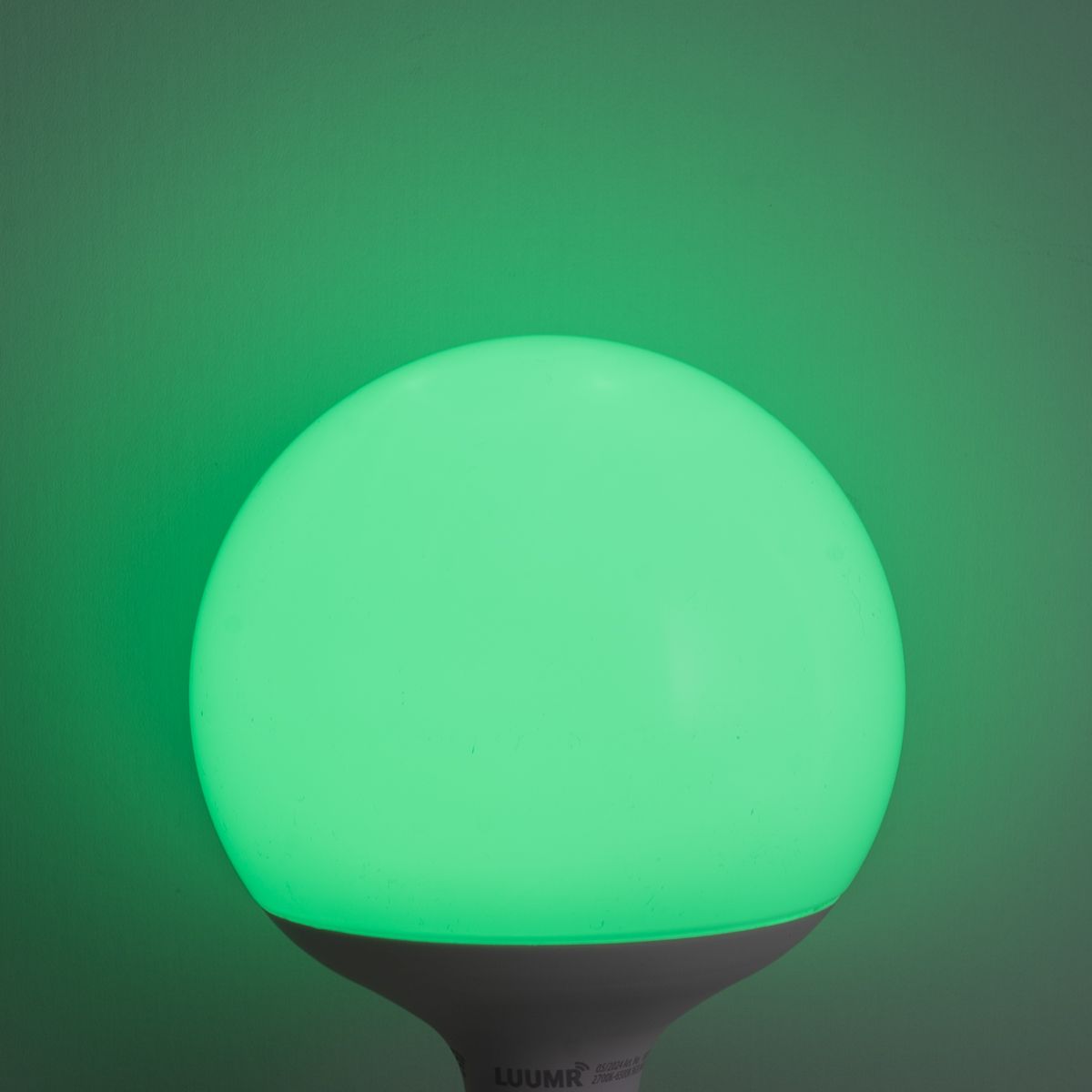 Smart E27 LED lamp G120 mat RGBW 9W 806 lm 2700-6500K