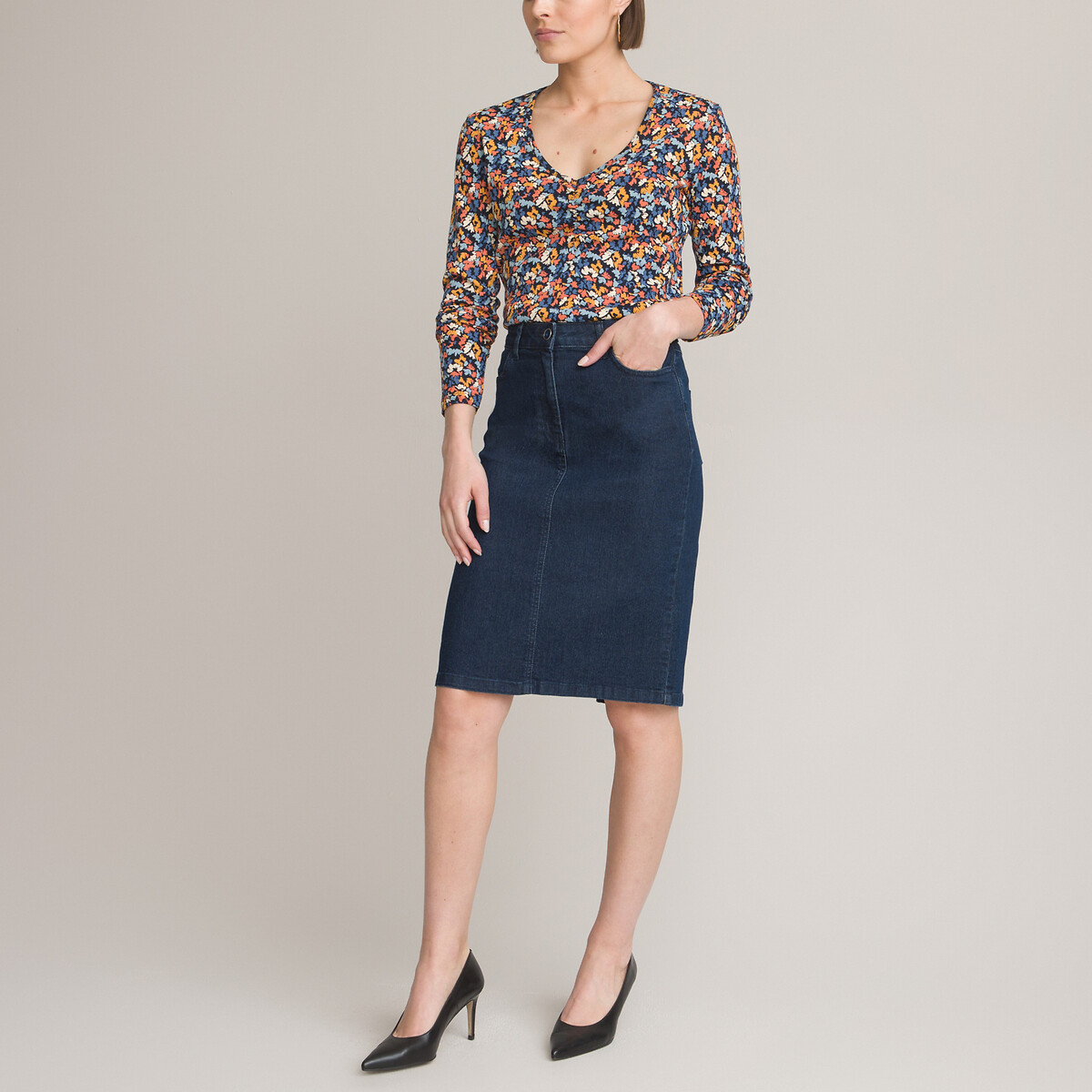 ANNE WEYBURN<br>Camiseta com gola redonda, mangas compridas e estampa floral