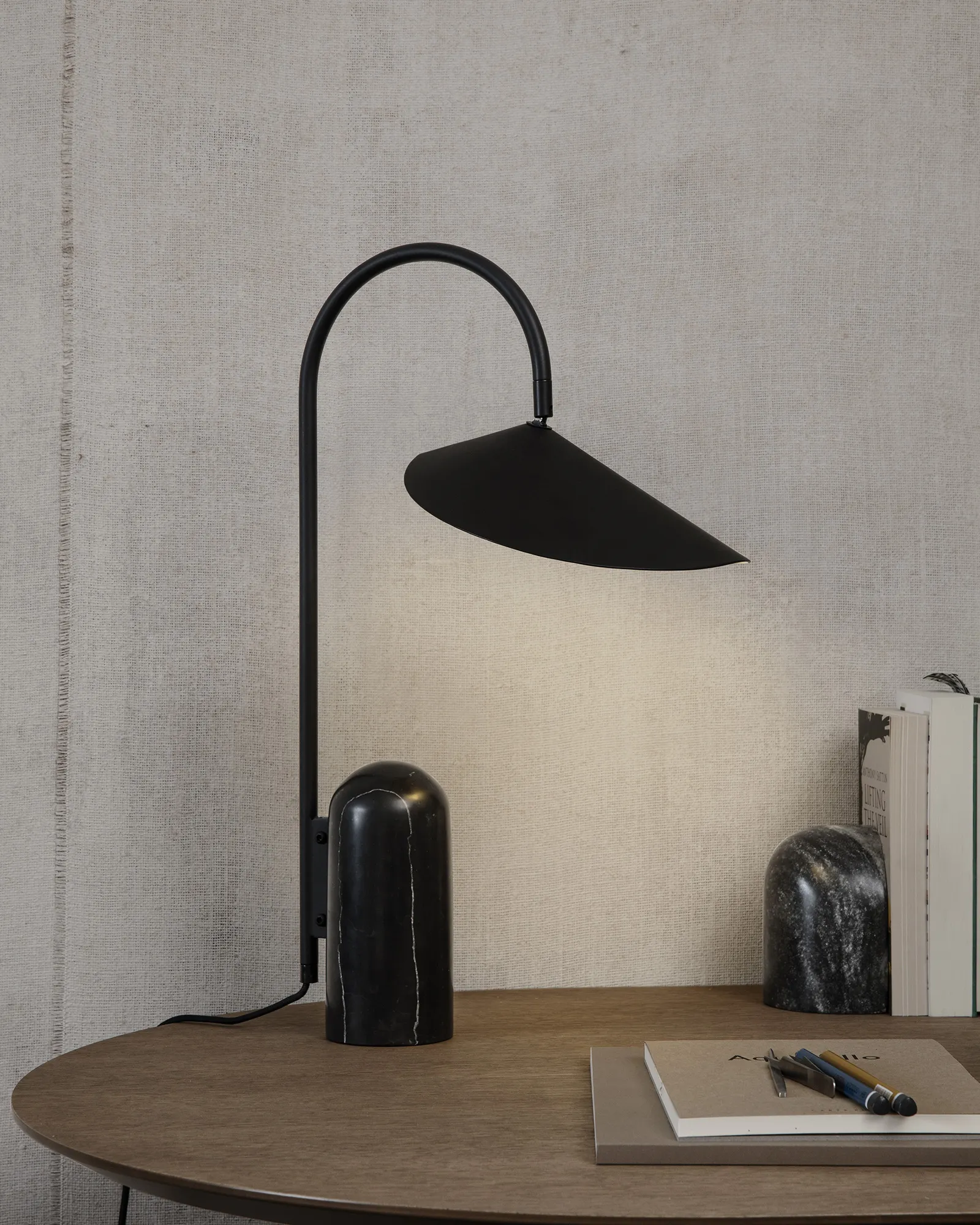 ferm LIVING Arum Table Lamp - EU PLUG