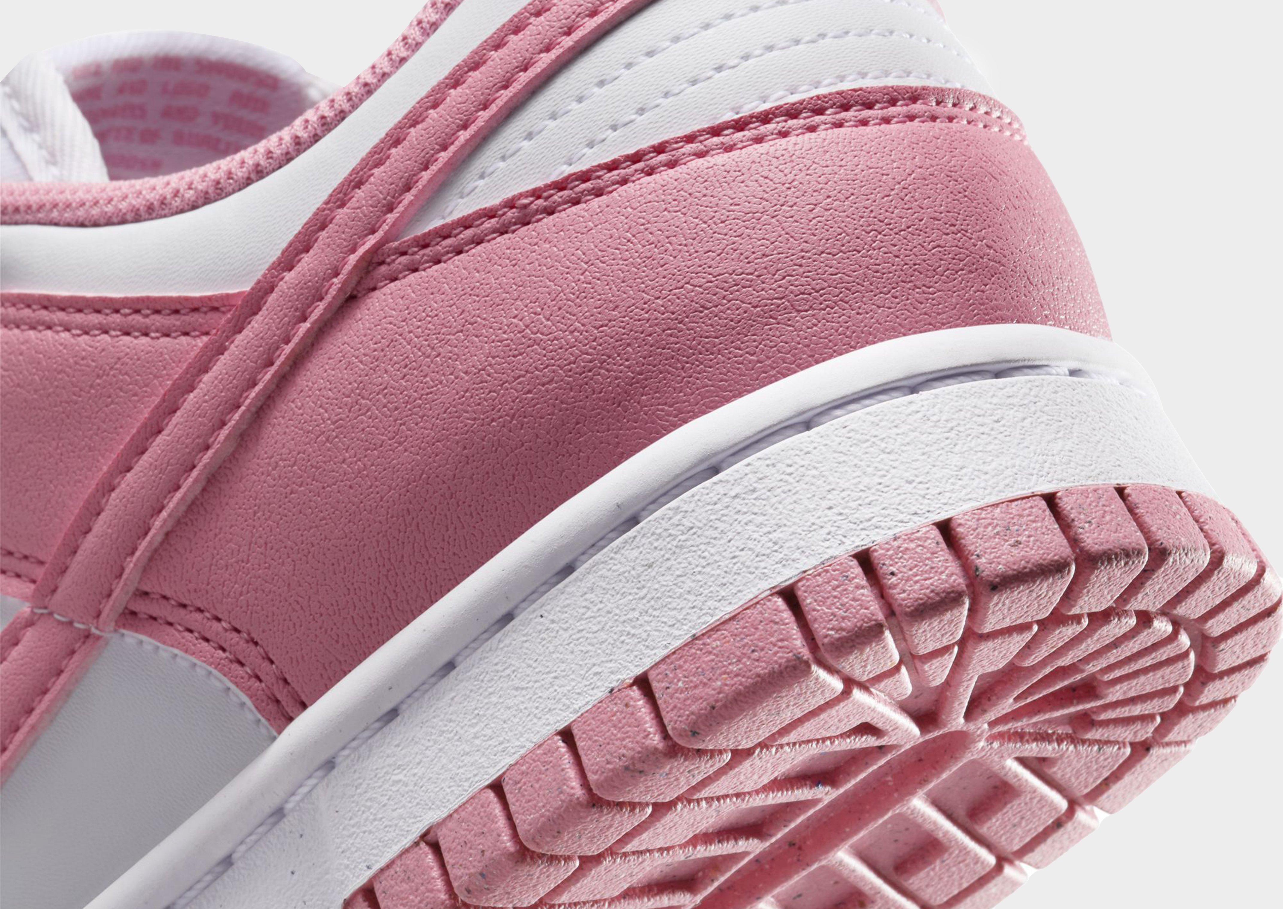 Nike WOMEN'S SHOES DUNK LOW