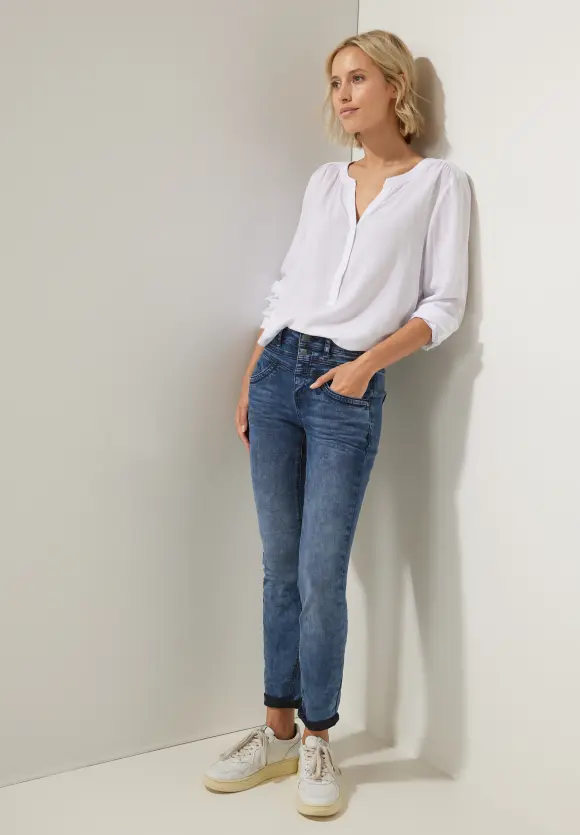 Slim Fit Jeans in High Waist - dark indigo random wash