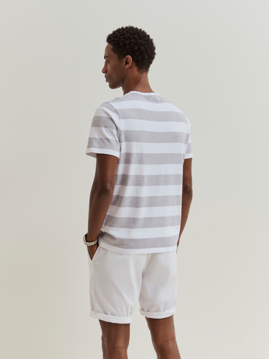 T-shirt de algodão às riscas