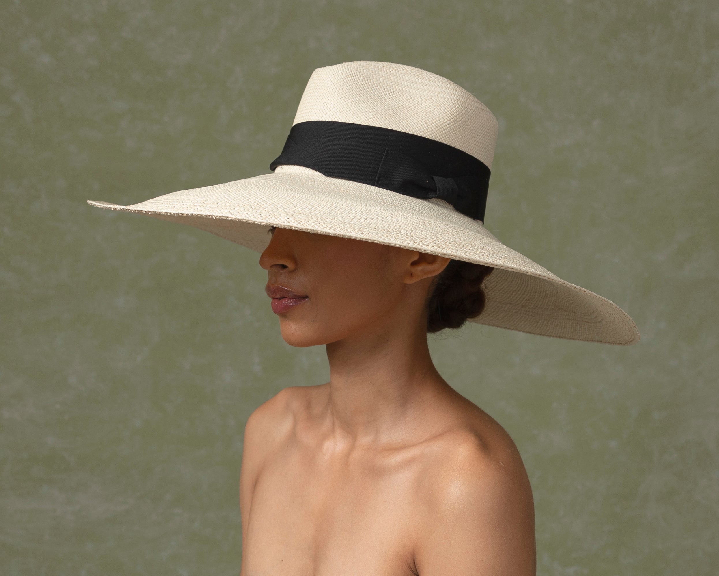 Chapeau Panama à bords extra longs