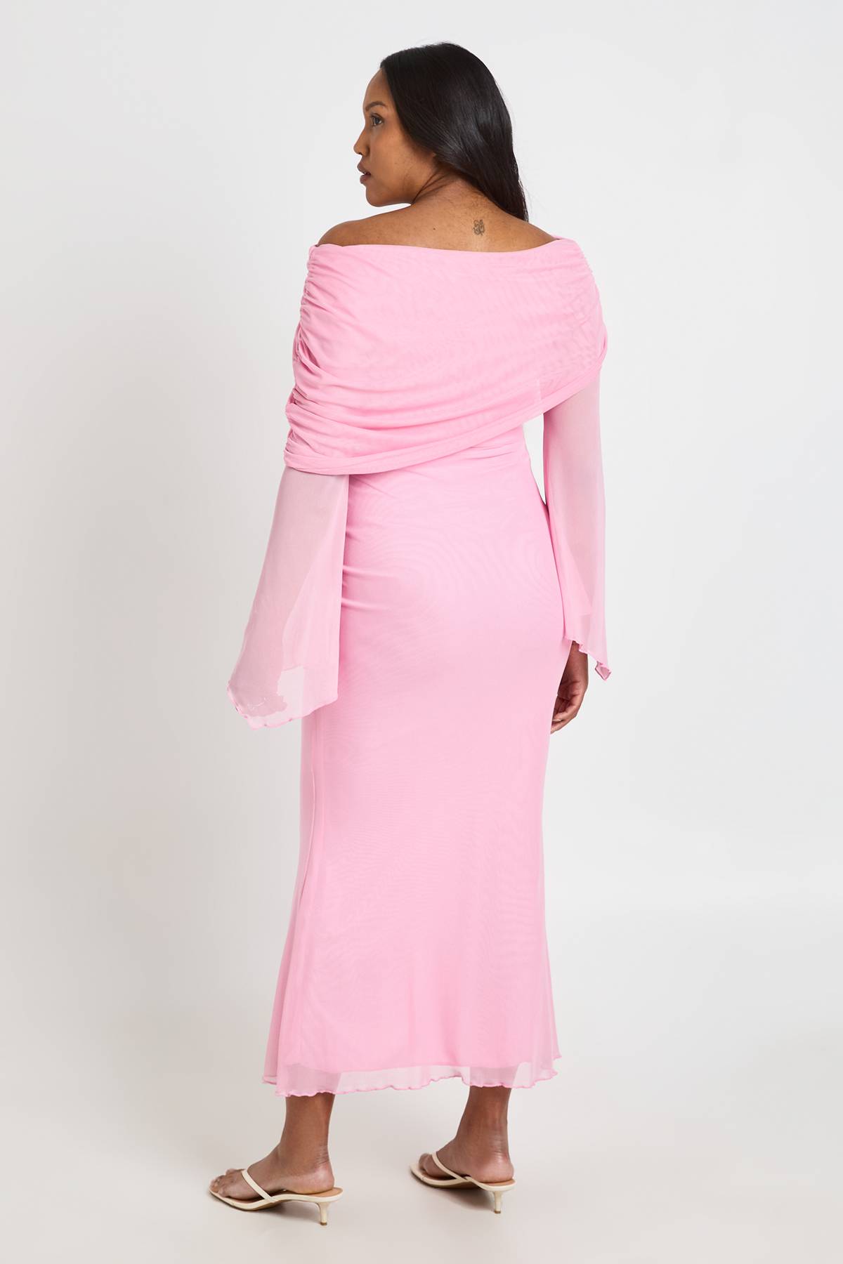 boohoo Robe Maxi Bardot En Mesh De Maternité