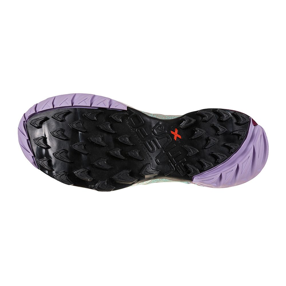 La Sportiva AKASHA II - Chaussures trail Femme shadow/red plum