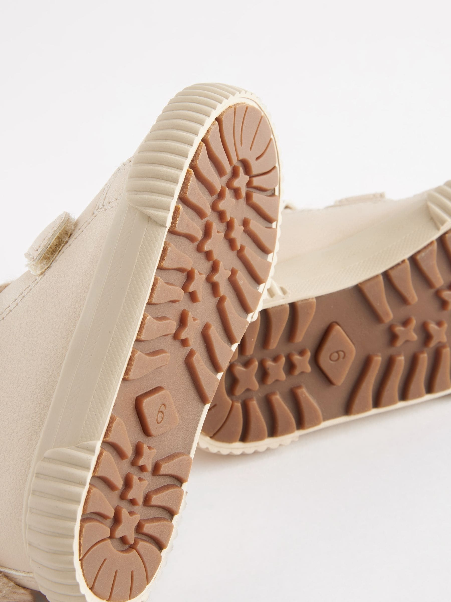 Lichtbeige met konijn - Hoge sneakers met klittenbandsluiting