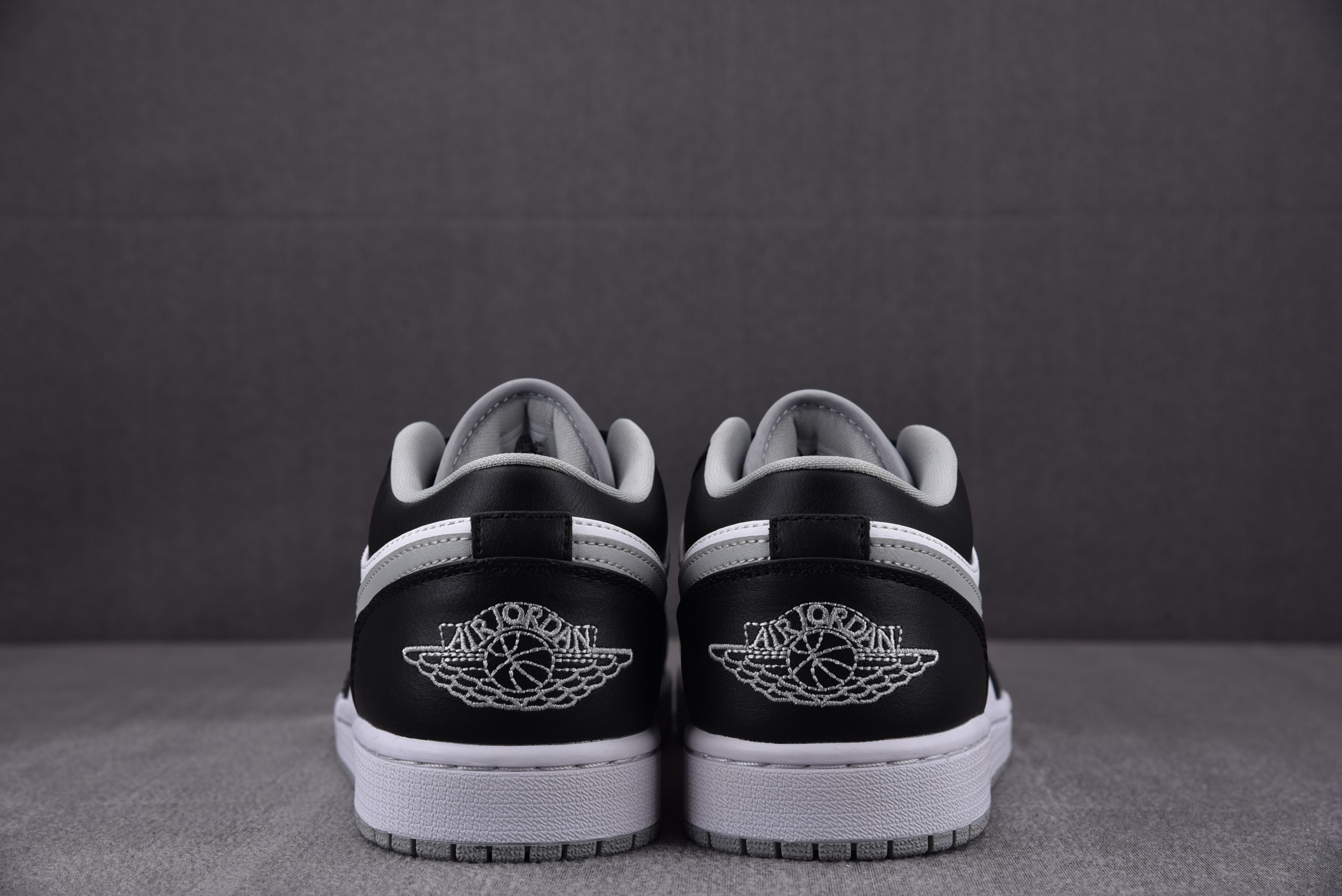 Jordan 1 Low Shadow