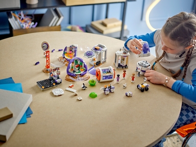 LEGO Ruimtebasis op Mars en raket (42605)