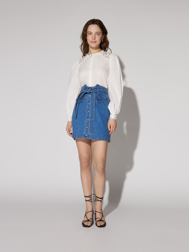 Blouse brodée 100% coton