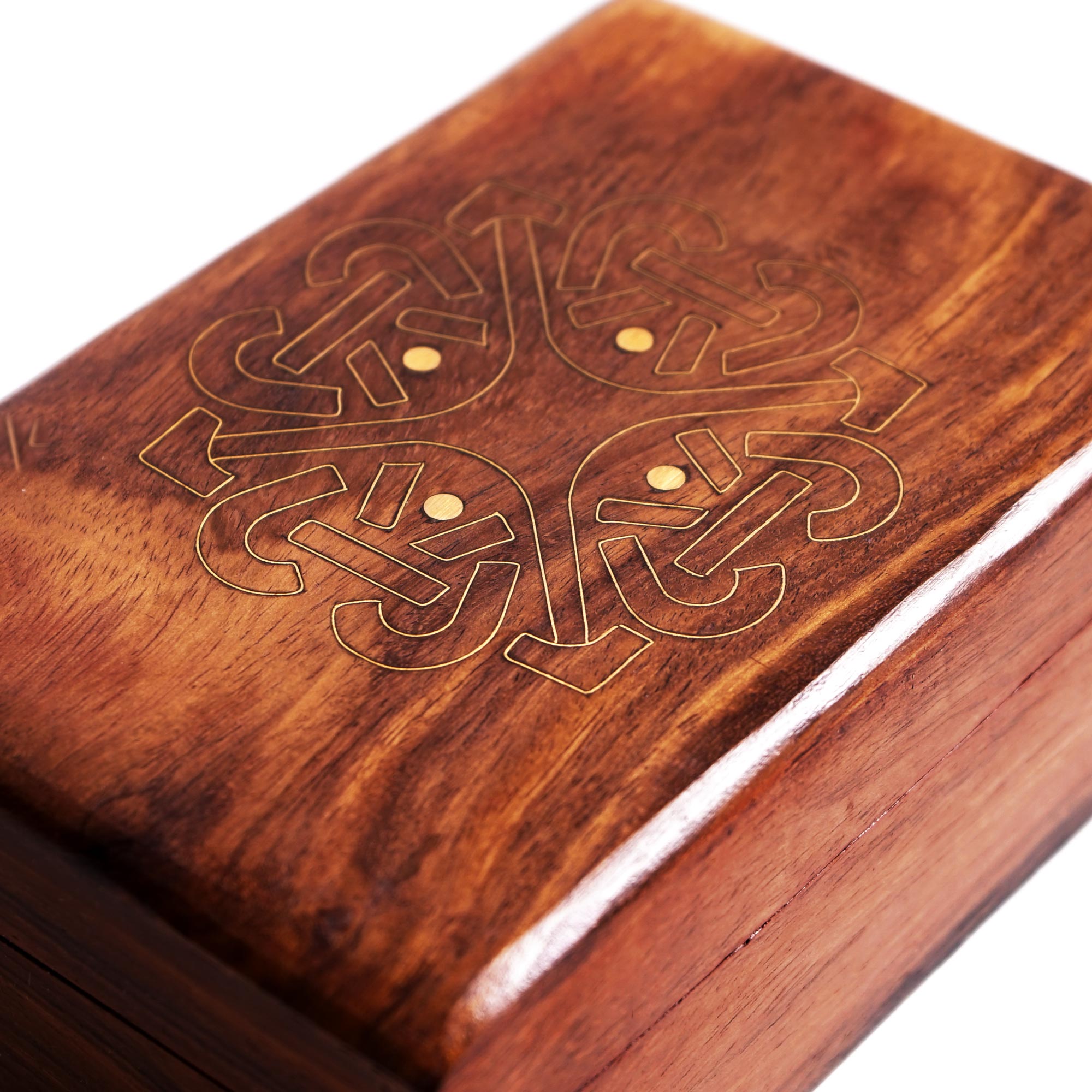 Holz-Schatulle mit Messingintarsien, braun, gold, B 15 cm, L 10 cm, H 6 cm von fischer's lagerhaus