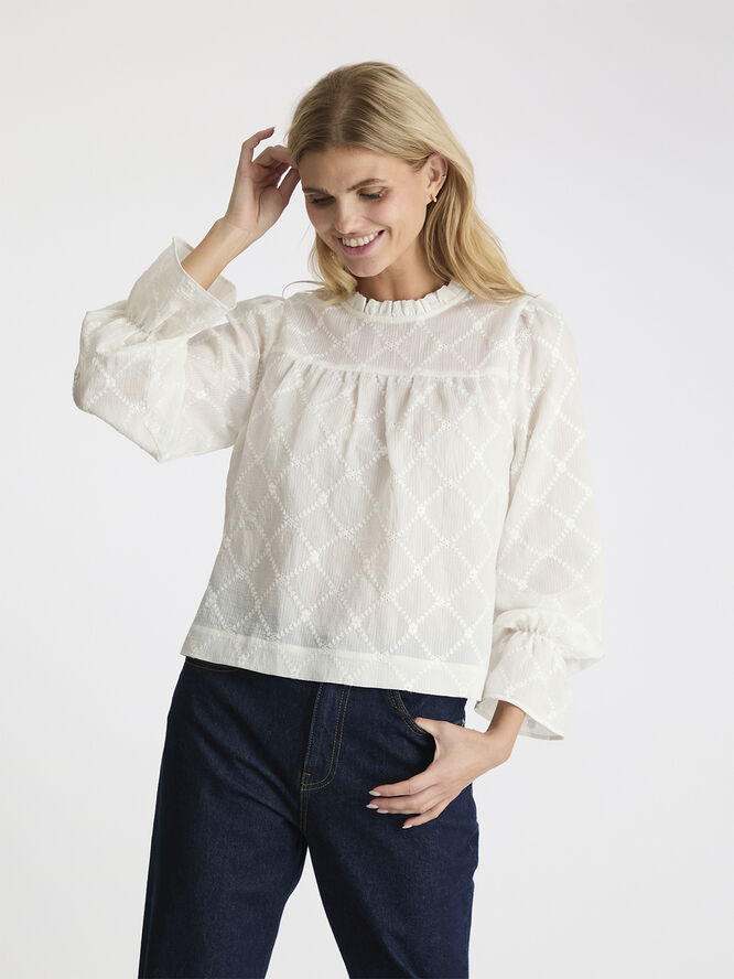 Neo Noir Mamara Square Emb Blouse White