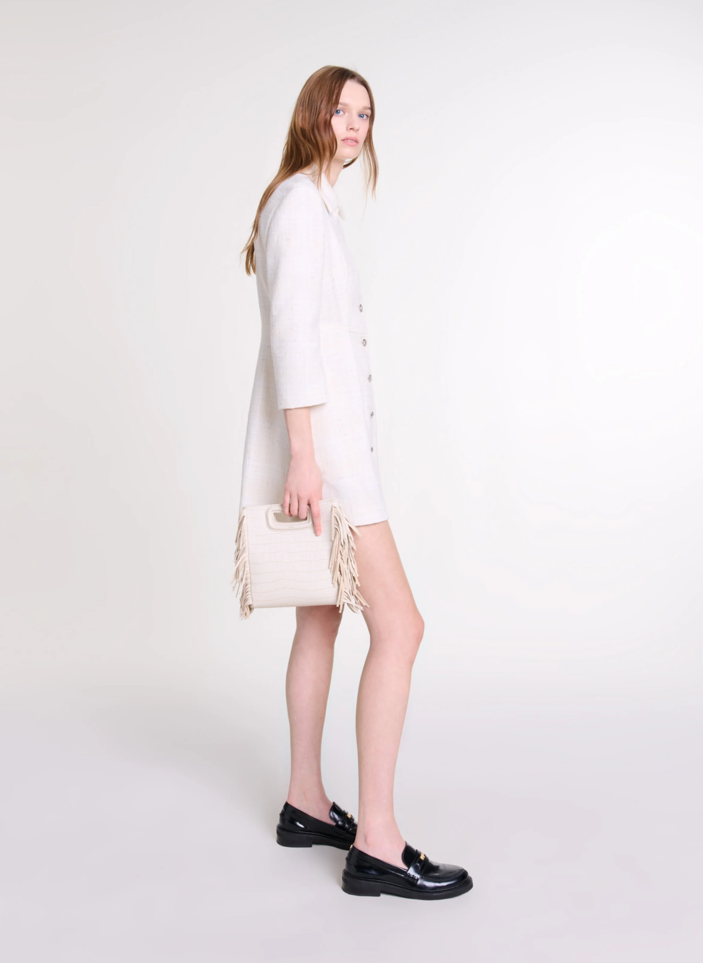 Robe courte cintrée col classique | Beige
