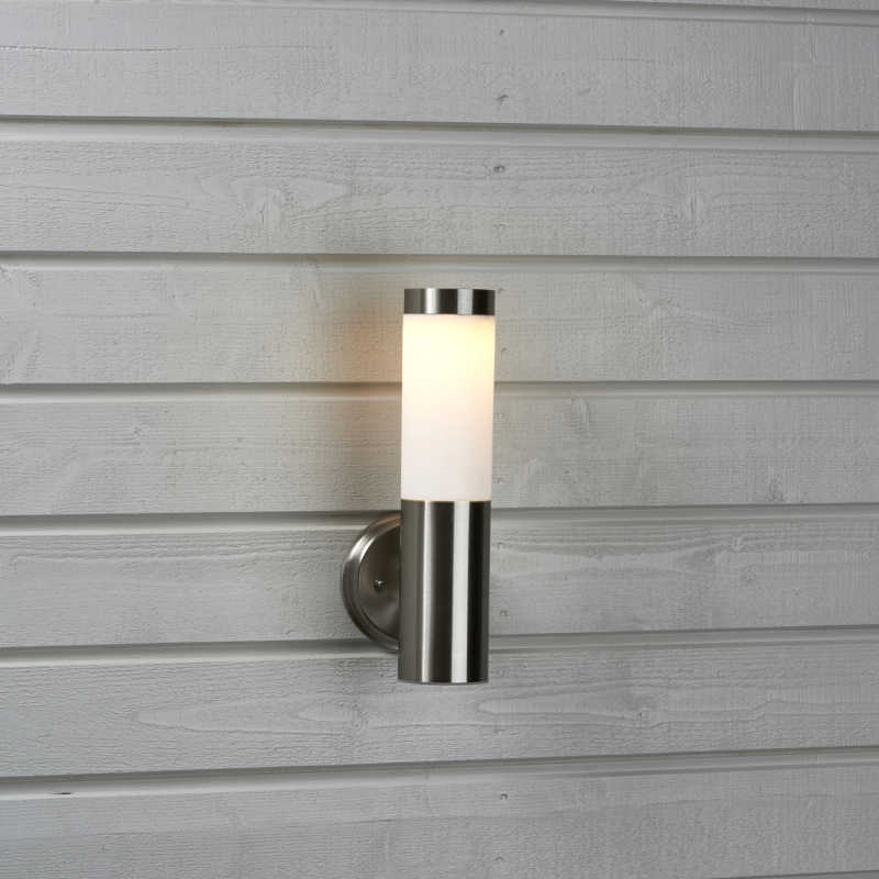 Solcellelampe, veggmontert