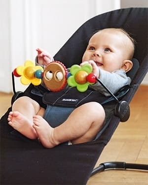 BabyBjörn Googly Eyes leksak för barnvakten, färgglad