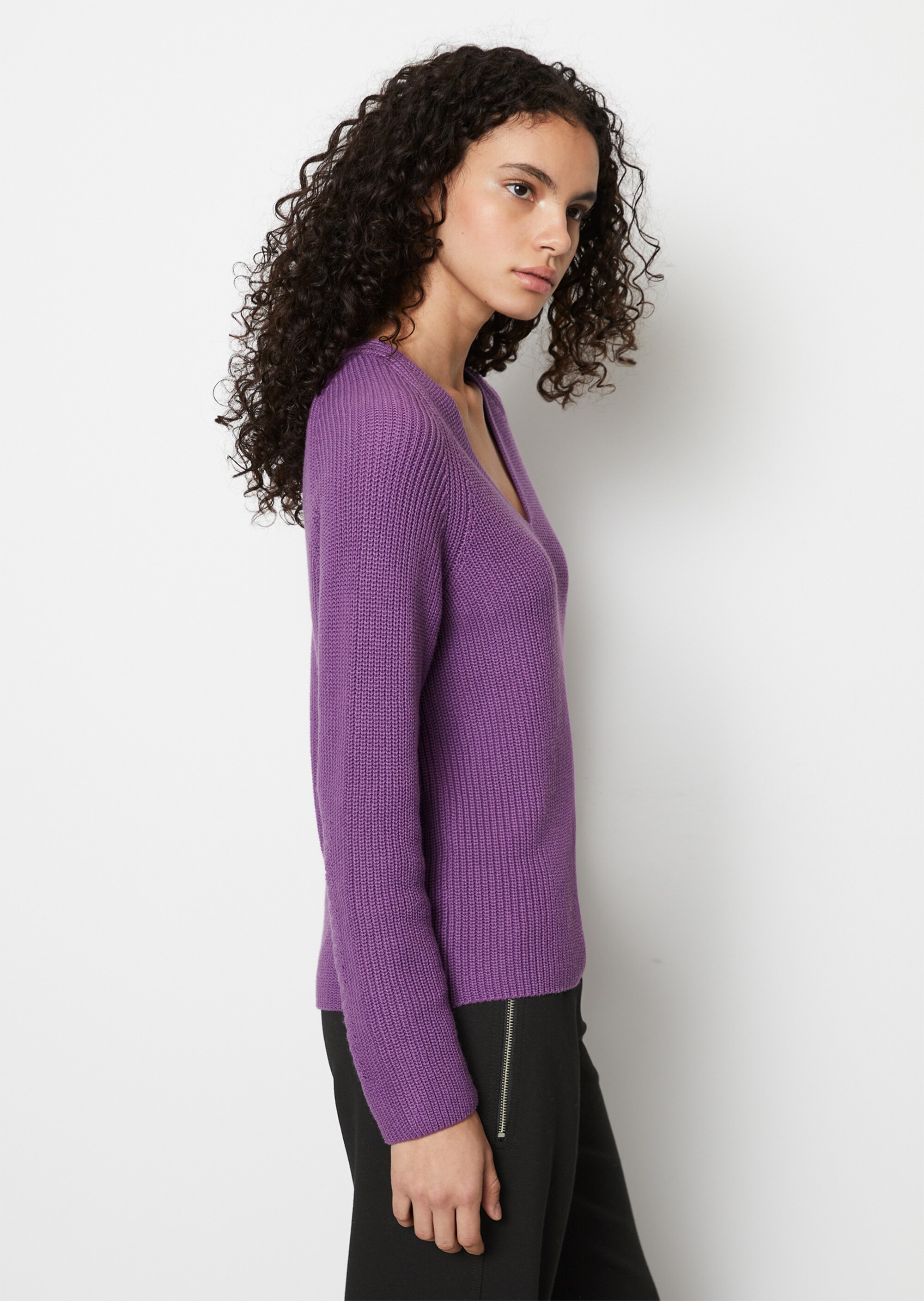 V-Neck-Strickpullover relaxed aus softem Baumwoll-Garn