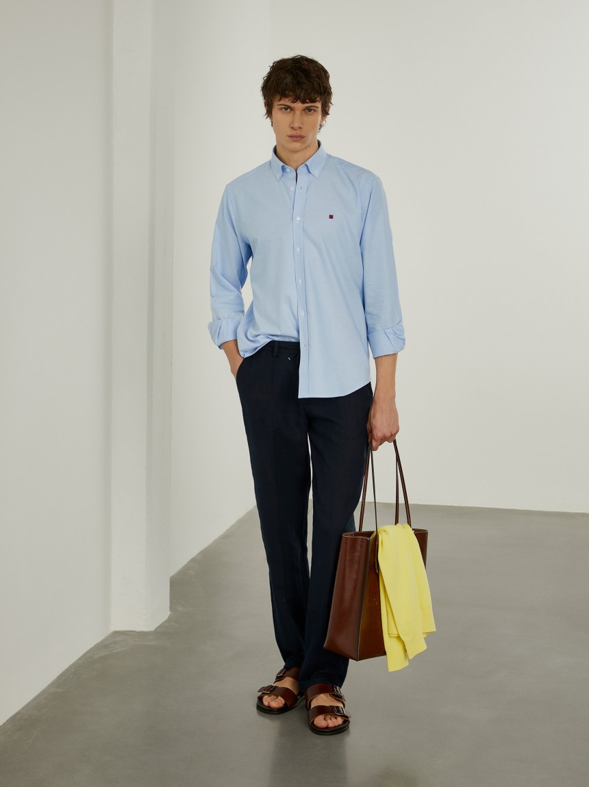 Camisa oxford lisa regular fit