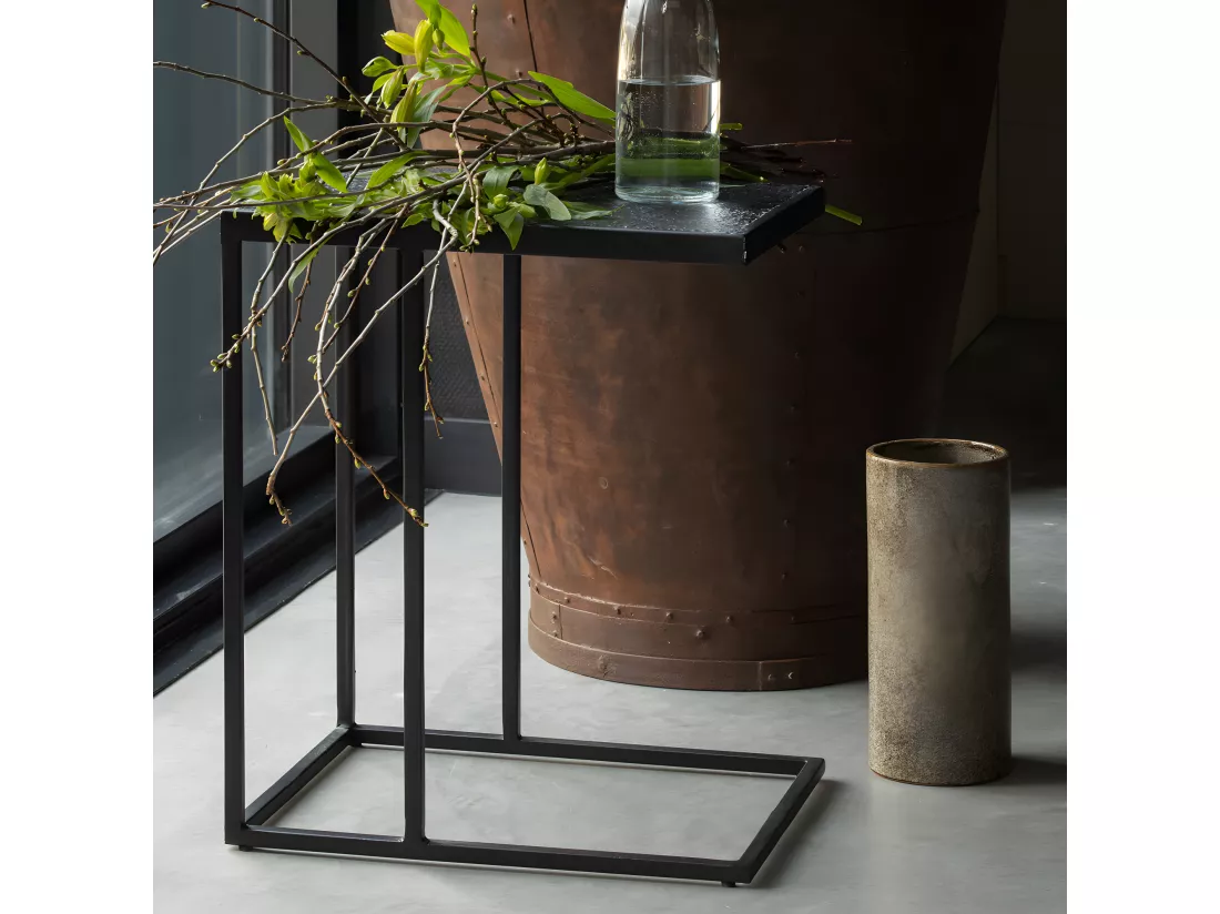 Febe - Bout de canapé en métal 45x35cm - Noir