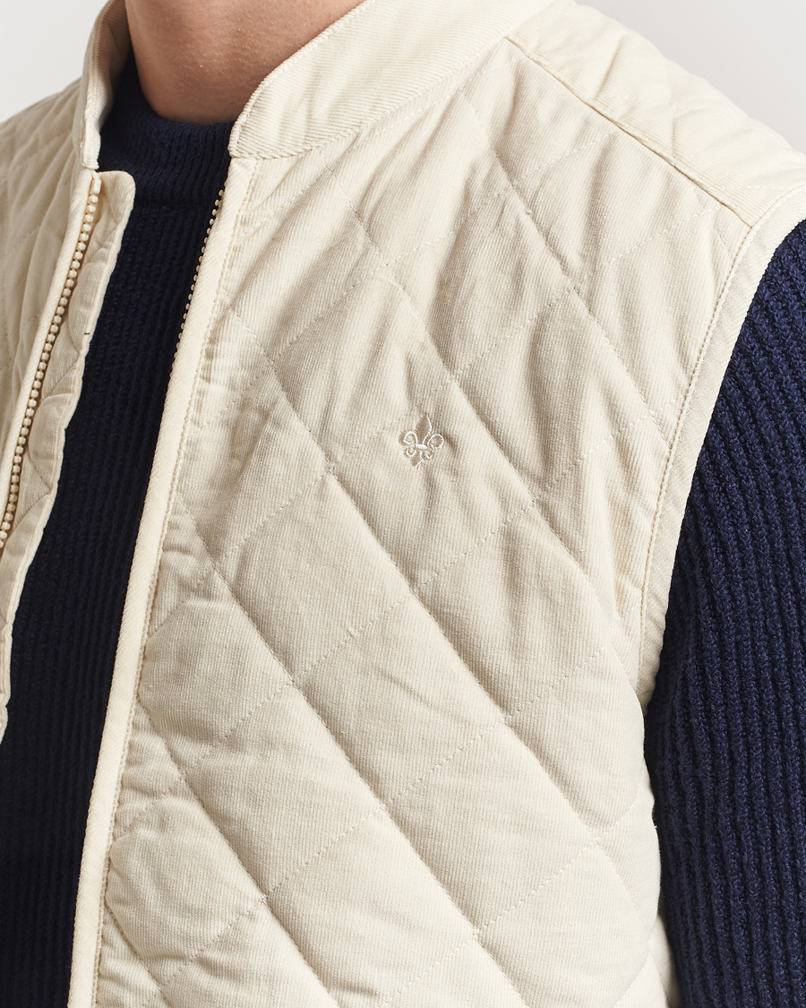 Morris Teddy Quilted Cord Vest Khaki