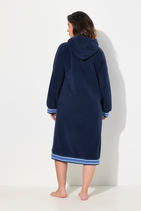 Loungewear-Fleecekleid, Kapuze, Stickerei, Langarm