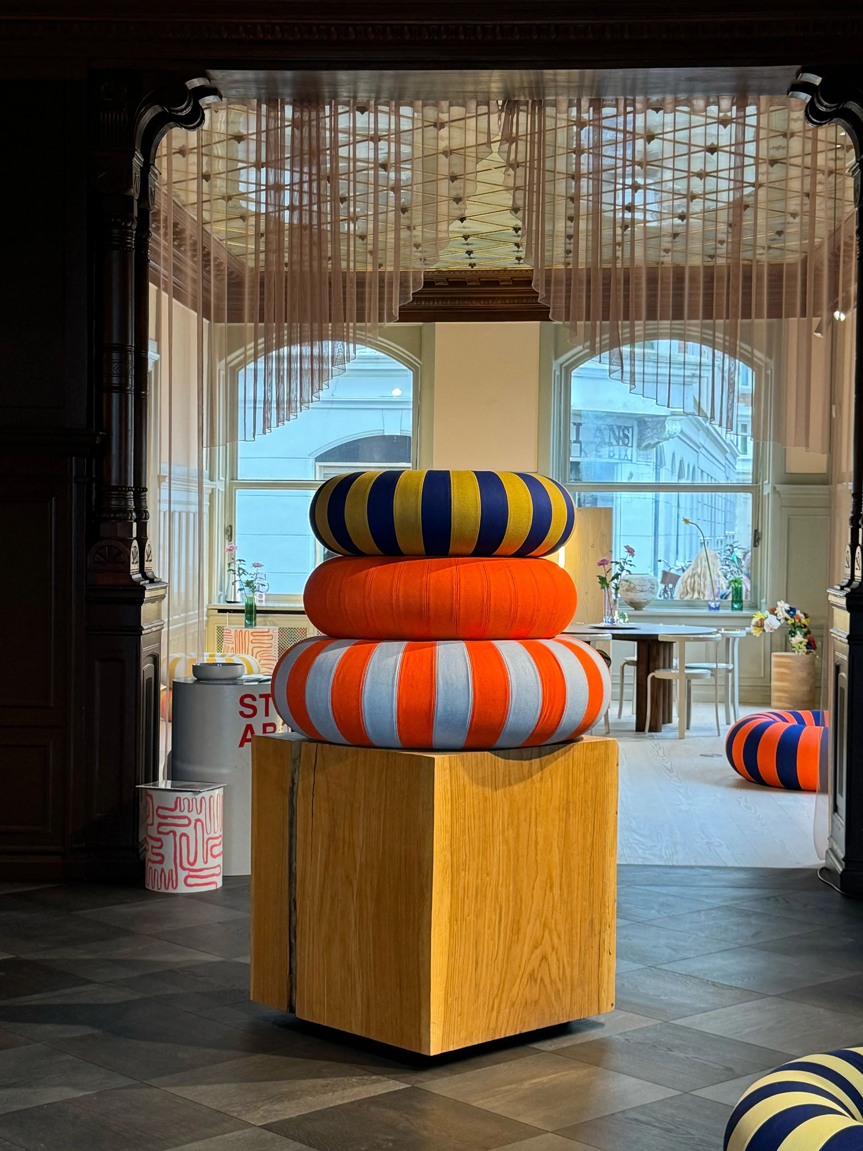 Ronde poef Float