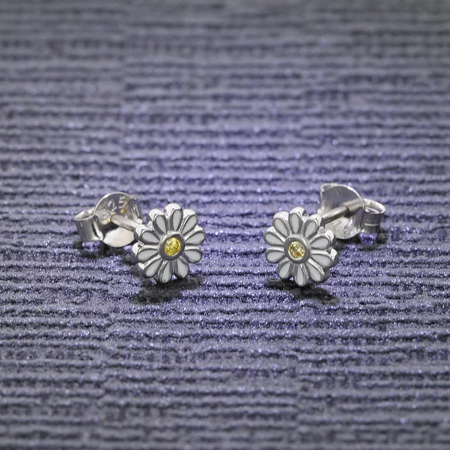 trendor Mädchen-Ohrringe Ohrstecker 925 Silber Blume Weiß silver