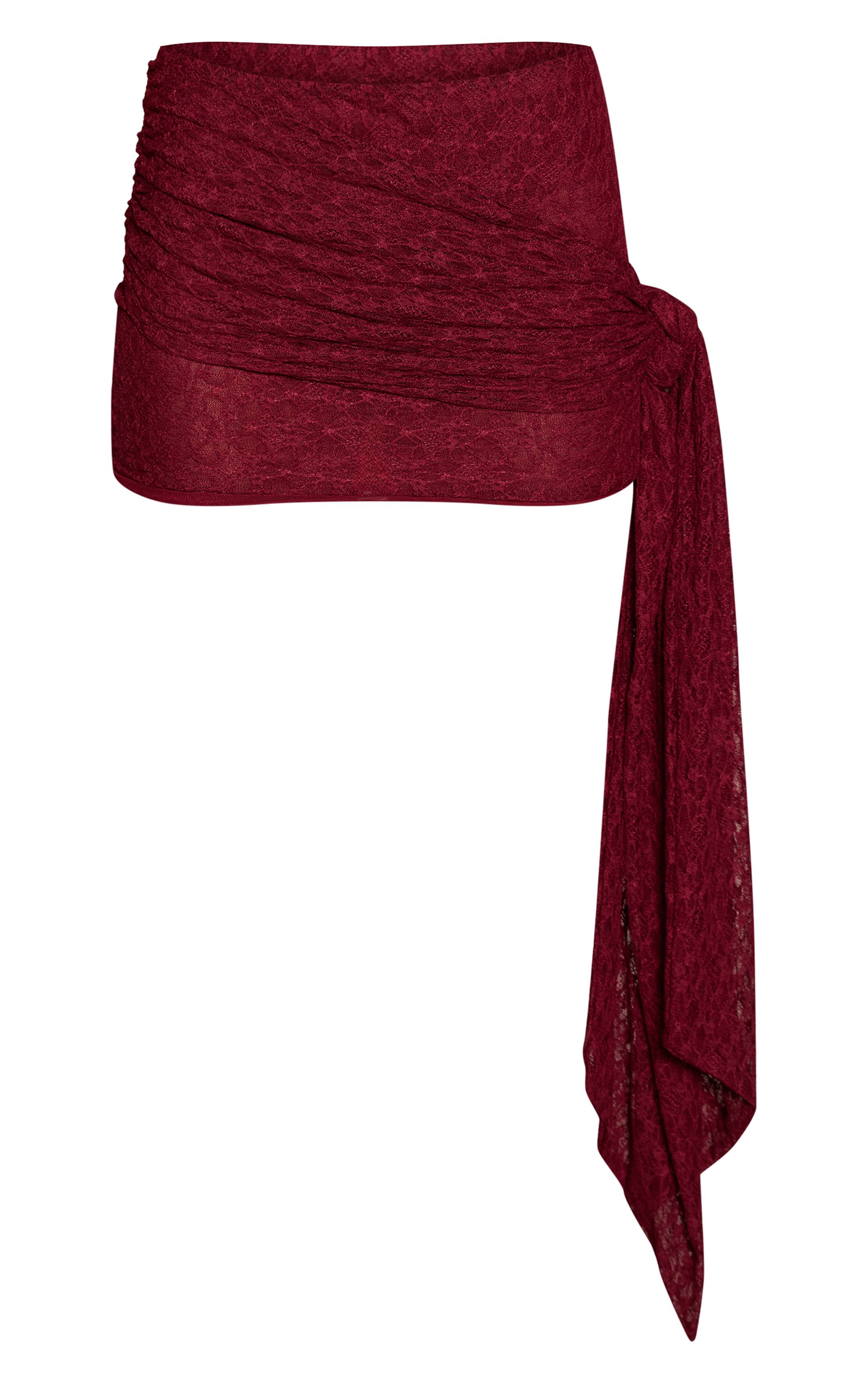 Dark Wine Ensemble Jupe Mini Drapée À Nœud En Dentelle