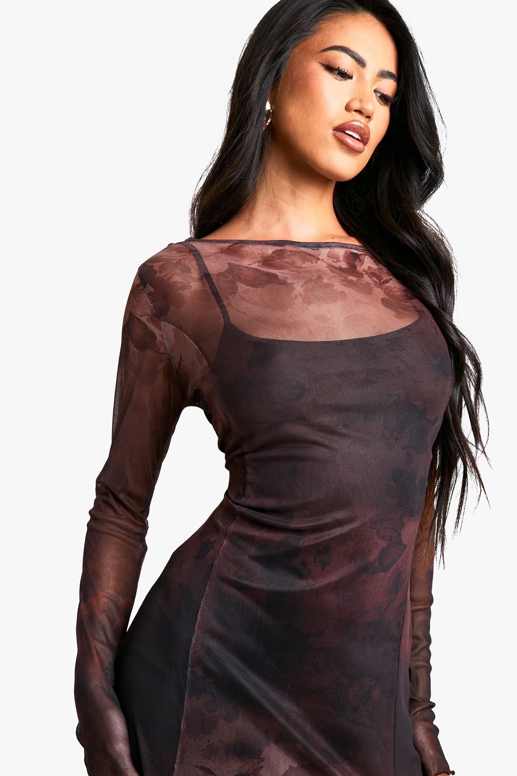boohoo Robe Maxi à Ourlet Godet Floral