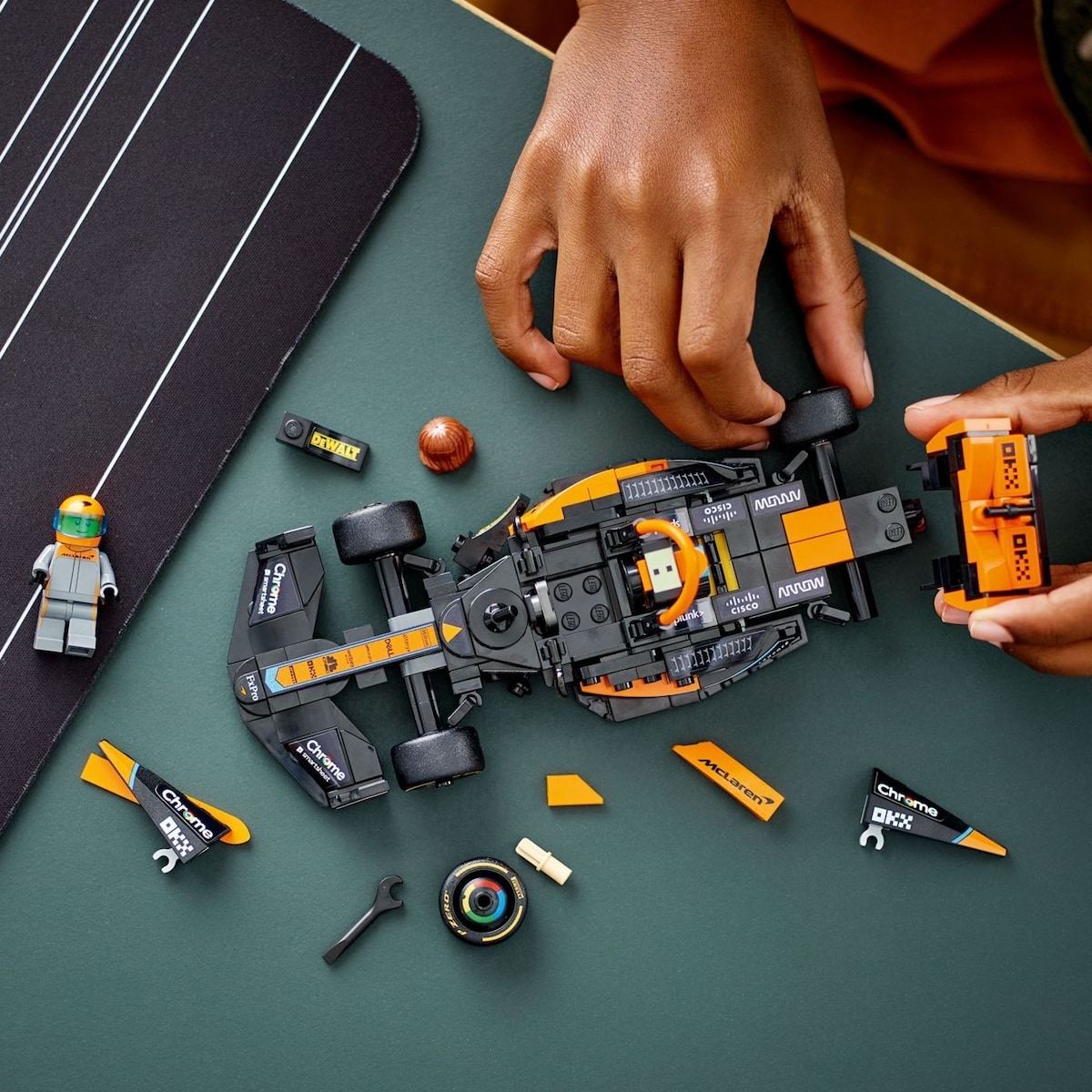 LEGO Speed Champions 2023 McLaren Formula 1 Race Car - 76919