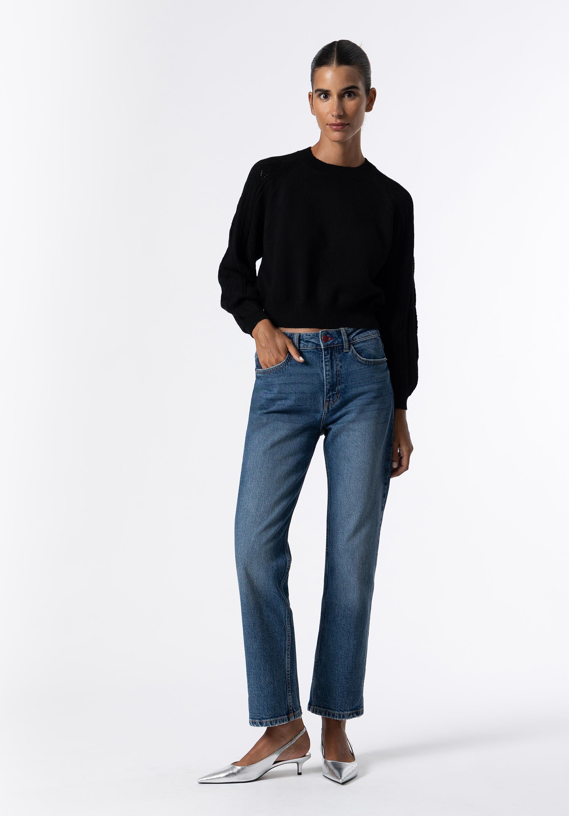 Camisola de Malha Mangas Perfuradas